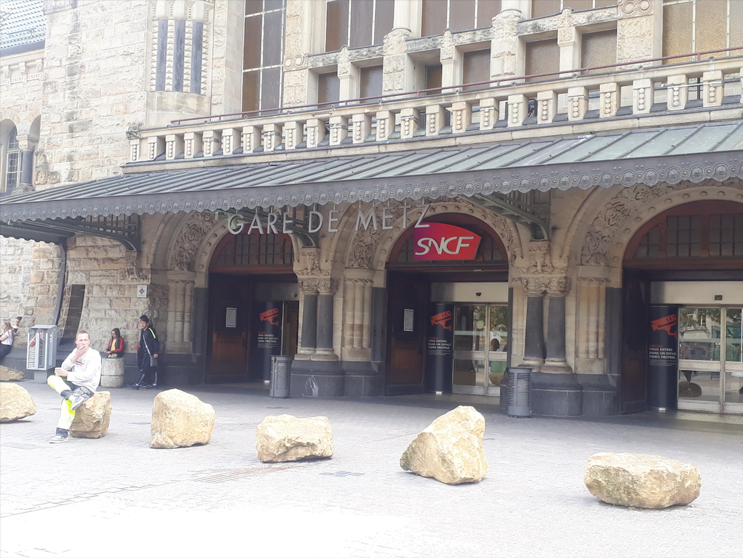 Covid-19 : des stands de dépistage dans les gares de Metz et Nancy